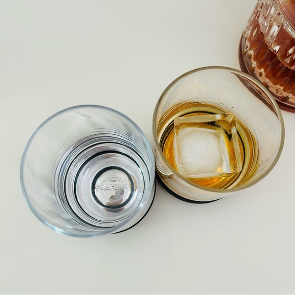 Hockey puck whisky tumbler set of 2 Final touch - Picture 6 of 8